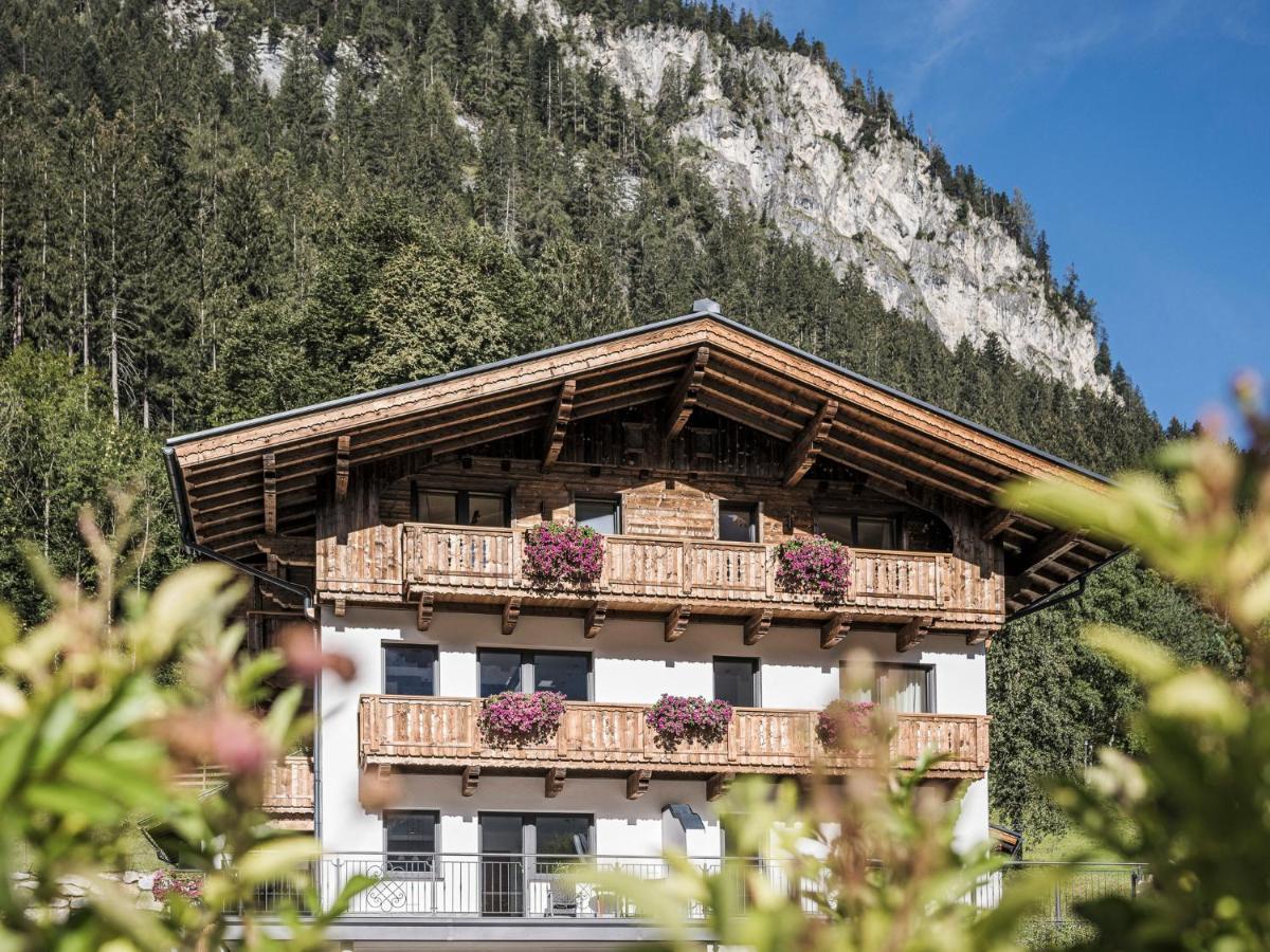 Leuhaus Appartement Mayrhofen Buitenkant foto